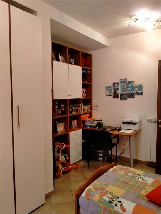 Photo 35