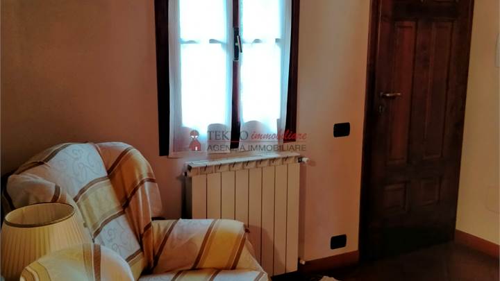 PIEVE DI CASCIA APPARTAMENTO STILE TOSCANO