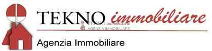 FONDO COMMERCIALE STAZIONE FIGLINE