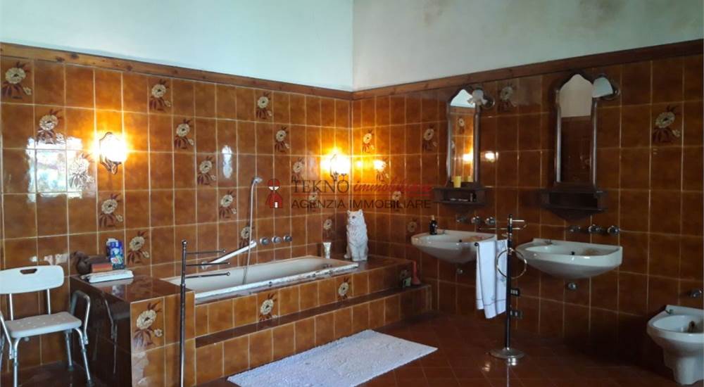 Photo 24