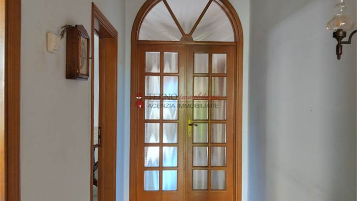 Matassino, appartamento in bifamiliare con giardino
